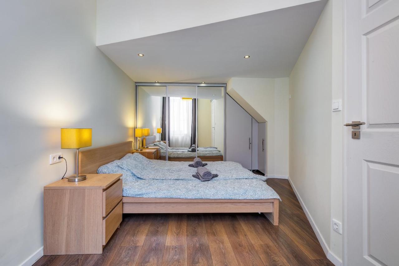 Spacious & Stylish Apartment In Downtown Budapest Eksteriør billede
