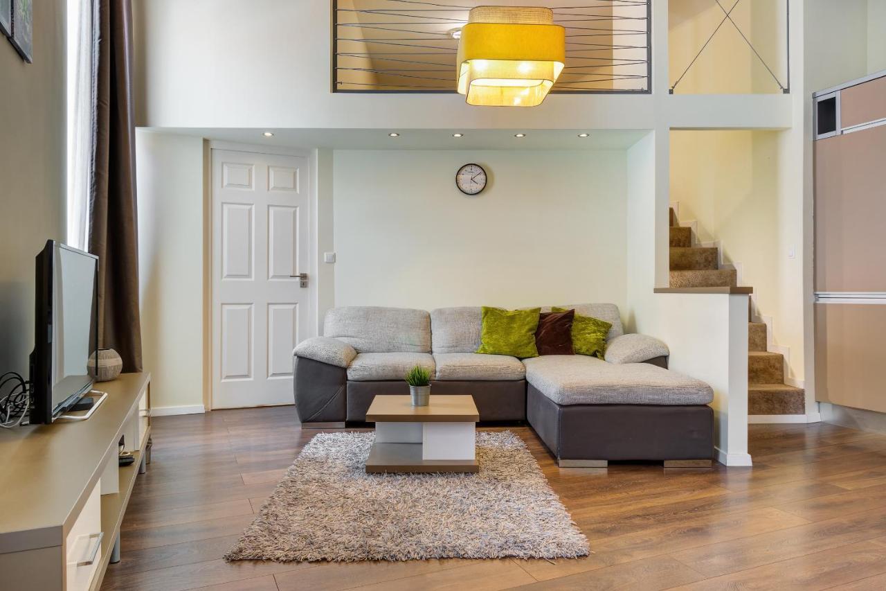 Spacious & Stylish Apartment In Downtown Budapest Eksteriør billede