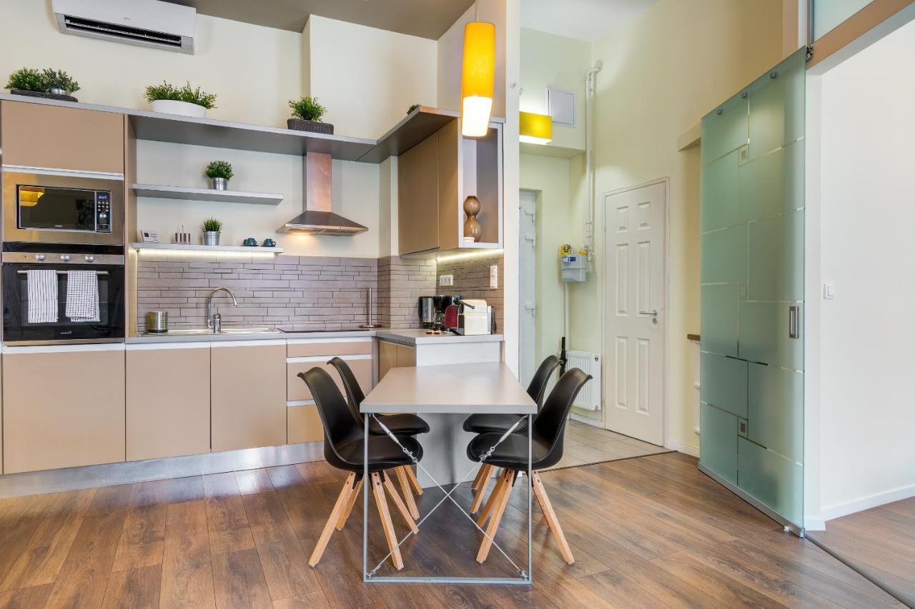 Spacious & Stylish Apartment In Downtown Budapest Eksteriør billede
