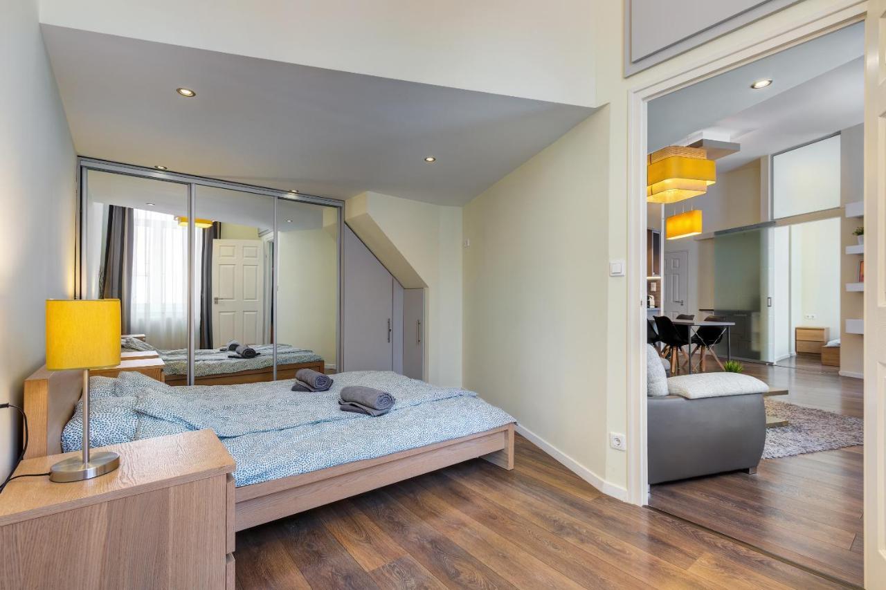 Spacious & Stylish Apartment In Downtown Budapest Eksteriør billede